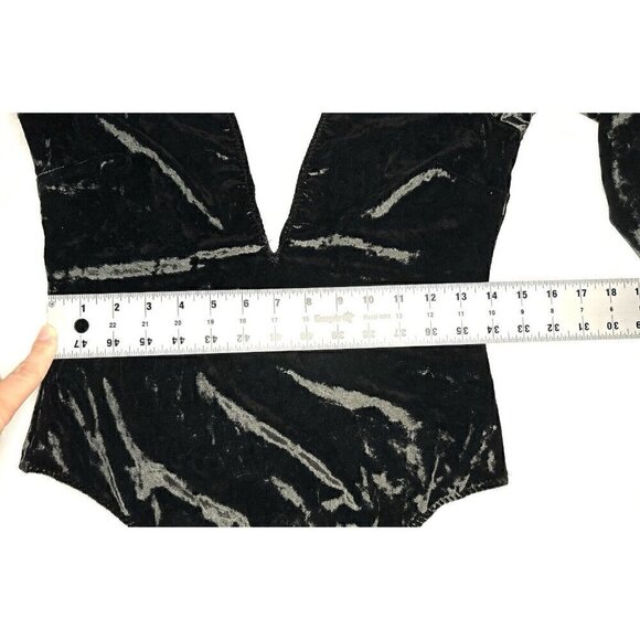 Victoria’s Secret Black Crushed Velvet Bodysuit M/L Whimsigoth Coquette Holiday - Picture 6 of 14